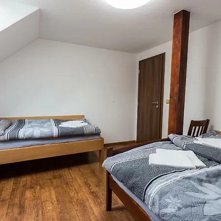 Attic Ubytování v soukromí Tábor