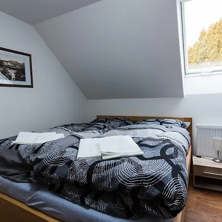 منزل للإقامة Attic طابور