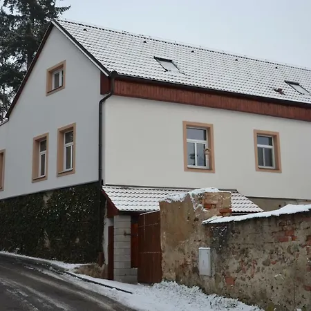 Attic Rum i privatbostad Tábor