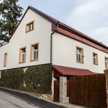 Attic * Tábor